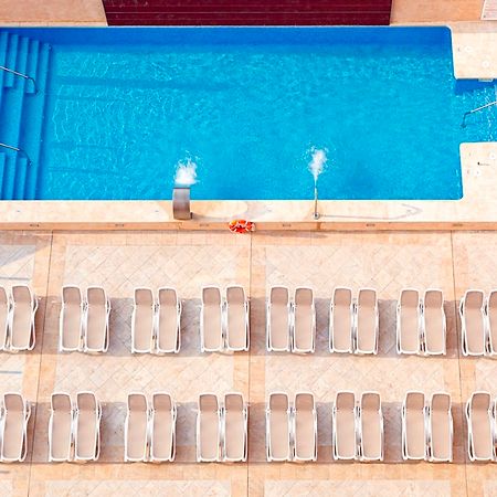 Mll Caribbean Bay Hotell El Arenal  Exteriör bild