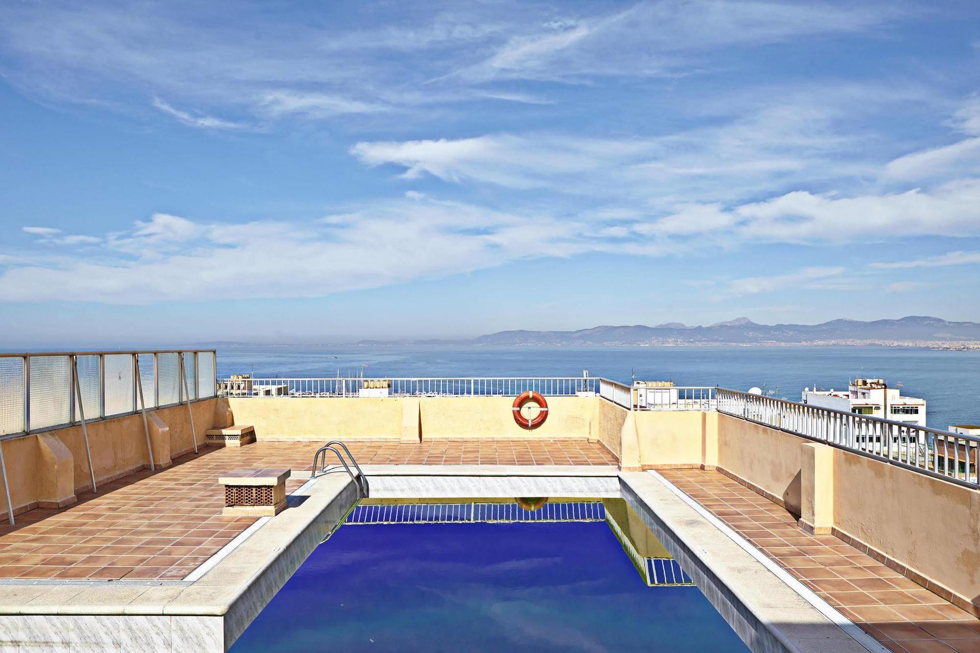 Mll Caribbean Bay Hotell El Arenal  Exteriör bild